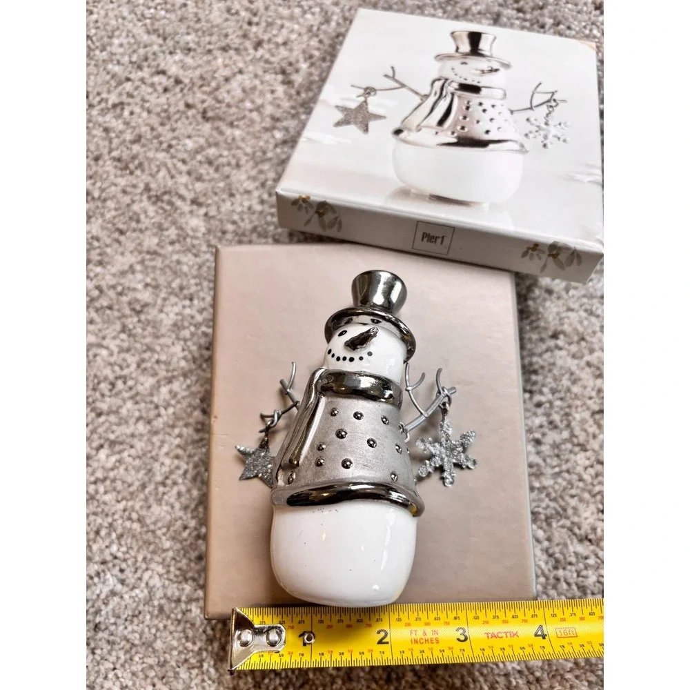 Pier 1 Snowman Figurine Silver White Glitter Star Snowflake Christmas Decor Noel